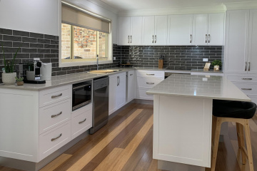 Kitchens - CDCM Kitchens + Bathrooms